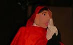 Il était une fois...un petit chaperon rouge                  Tout public à partir de 4 ANS  Durée du spectacle 45 Mn       