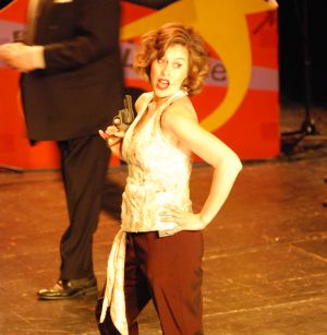 COSI SON TUTTE ! COMEDIE MUSICALE - CIE LES 3 COUPS - 1H10 COSI SON TUTTE ! COMEDIE MUSICALE - CIE LES 3 COUPS - 1H10