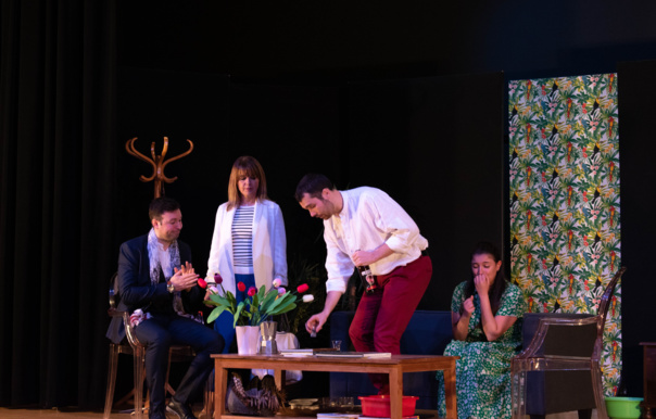 LE  DIEUX DU CARNAGE  - CIE COUPS DE THEATRE