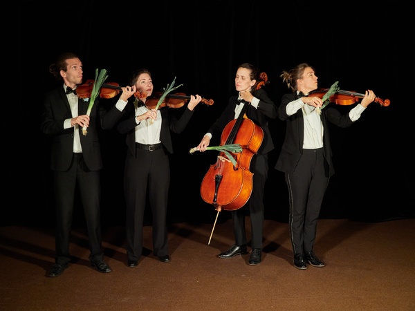 LA CHUTE ENFLANTÉE -  QUATUOR  404  - 1h30 - EXPLOSIF - DELIRANT 