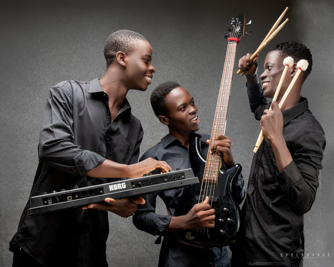 ZANGBETO TRIO  EN CONCERT  JAZZ MODERNE & FUSION LEVEL PRODUCTION